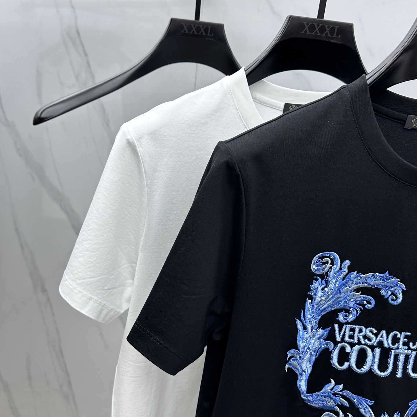  🆕VERSACE·范思哲  2025春夏新款首发专柜最新款短袖圆领T恤 高端订制 设计前卫时尚！品牌l