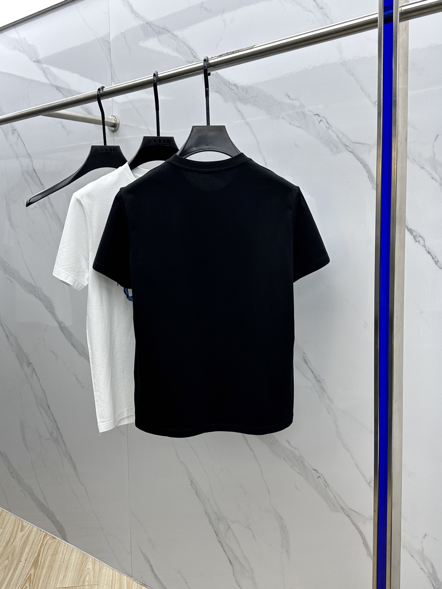  🆕VERSACE·范思哲  2025春夏新款首发专柜最新款短袖圆领T恤 高端订制 设计前卫时尚！品牌l