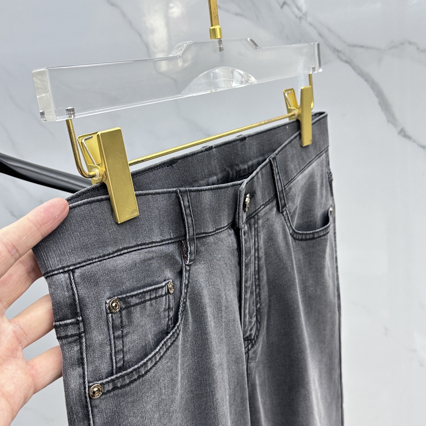 🆕ZEGNA·杰尼亚 🔥高端定制、2025早春薄款最新款牛仔裤 柜台同步发售 小脚版型，进口固色面料 