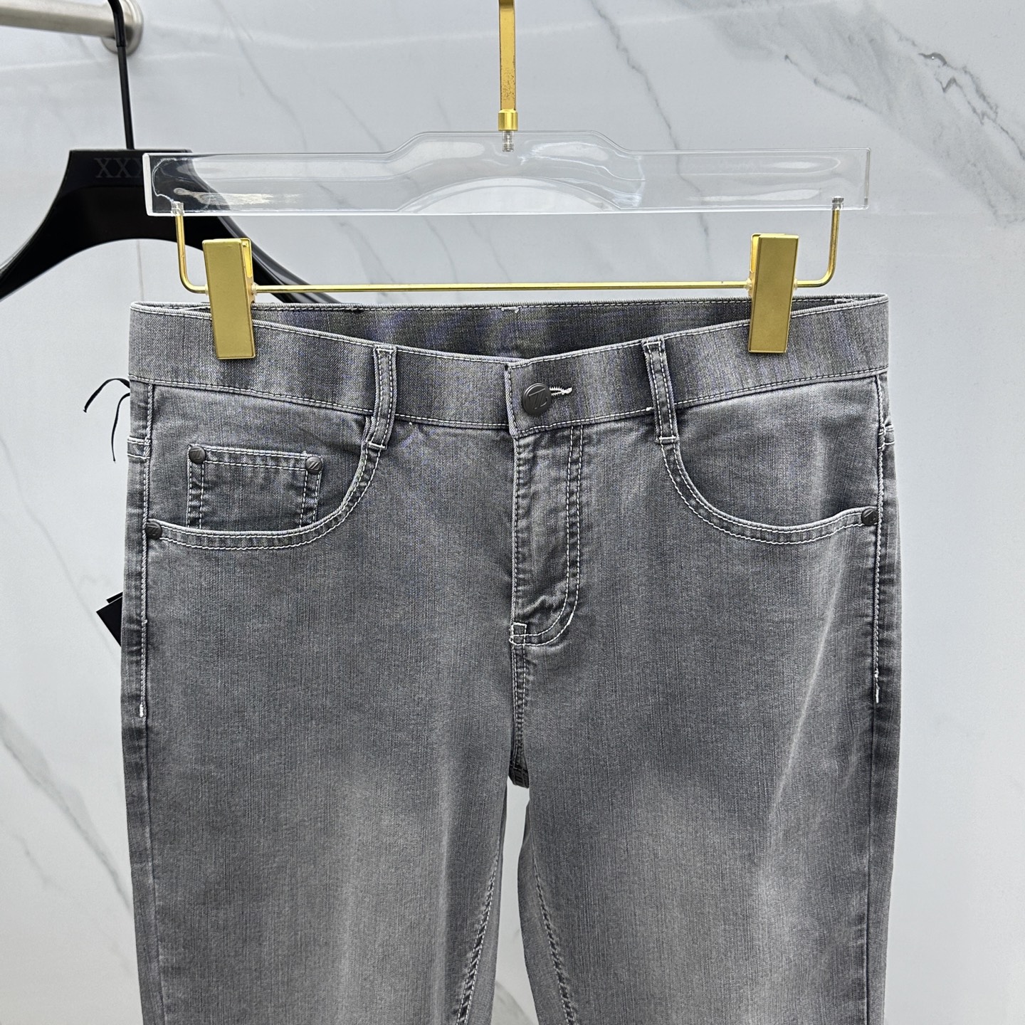  🆕ZEGNA·杰尼亚 🔥高端定制、2025早春薄款最新款牛仔裤 柜台同步发售 小脚版型，进口固色面料 