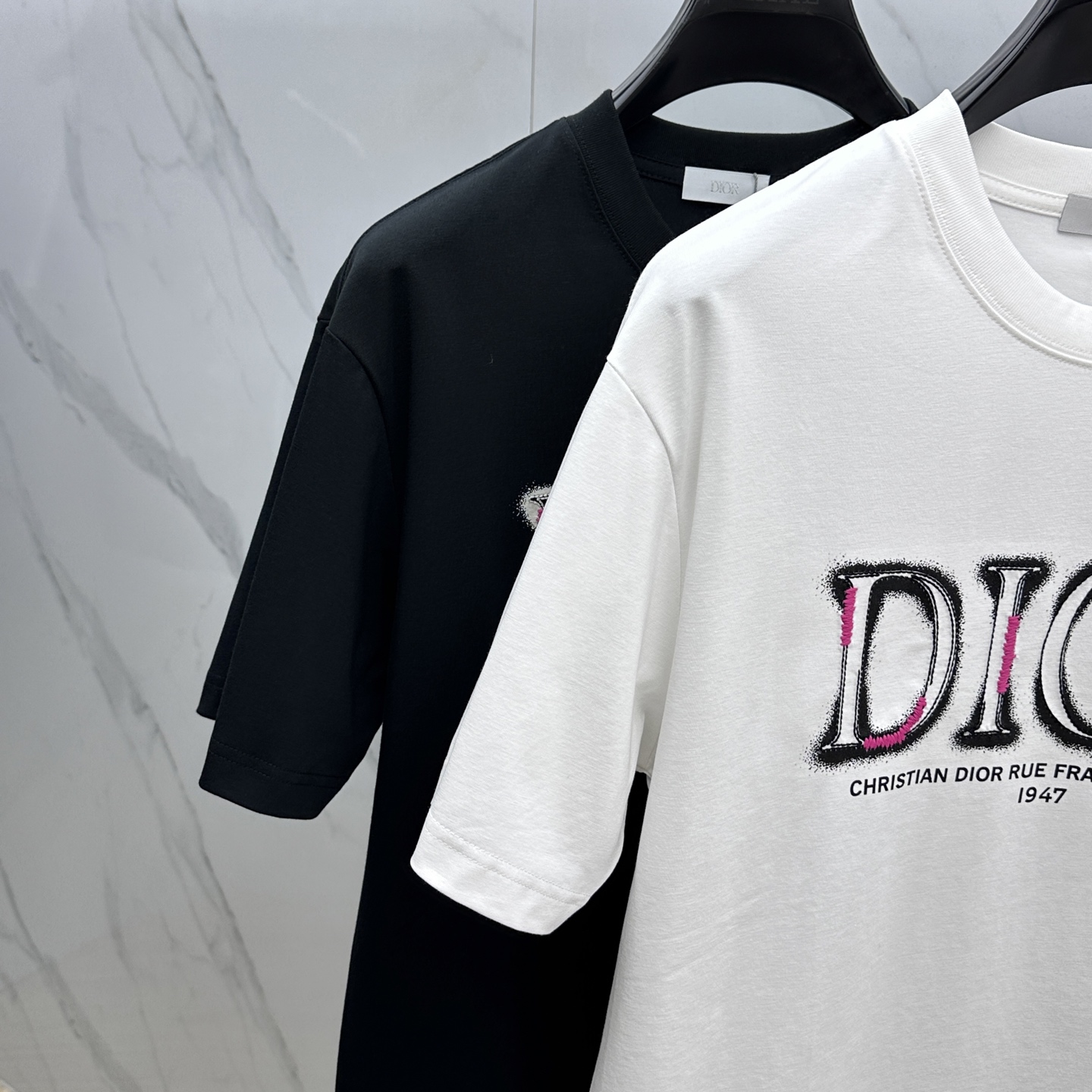  🆕Christian Dior·迪奥 2025FW春夏新品圆领打底外穿T恤，立体感logo微廓形半袖2