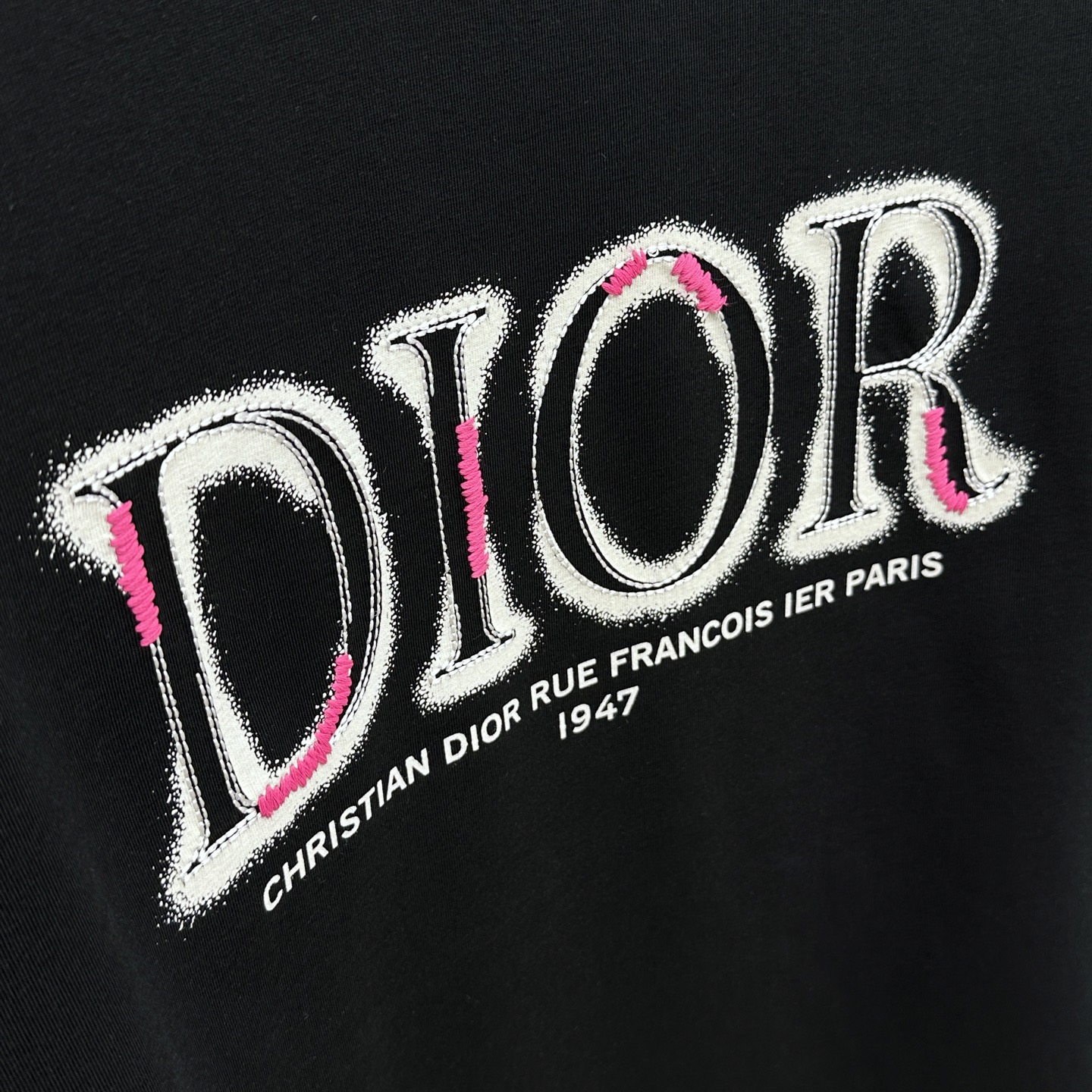  🆕Christian Dior·迪奥 2025FW春夏新品圆领打底外穿T恤，立体感logo微廓形半袖2