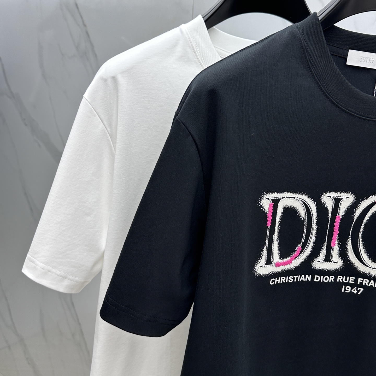  🆕Christian Dior·迪奥 2025FW春夏新品圆领打底外穿T恤，立体感logo微廓形半袖2