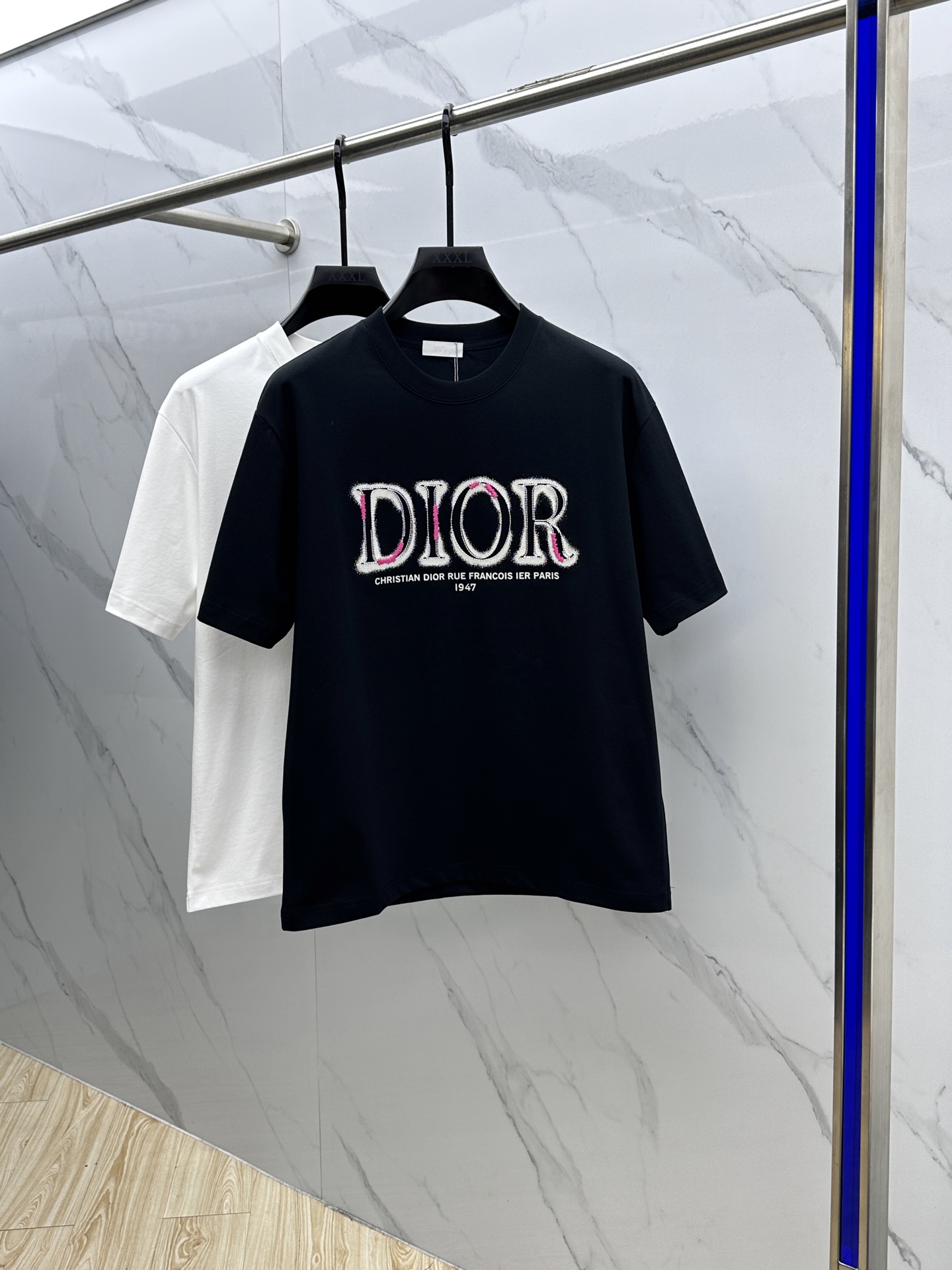 🆕Christian Dior·迪奥 2025FW春夏新品圆领打底外穿T恤，立体感logo微廓形半袖2