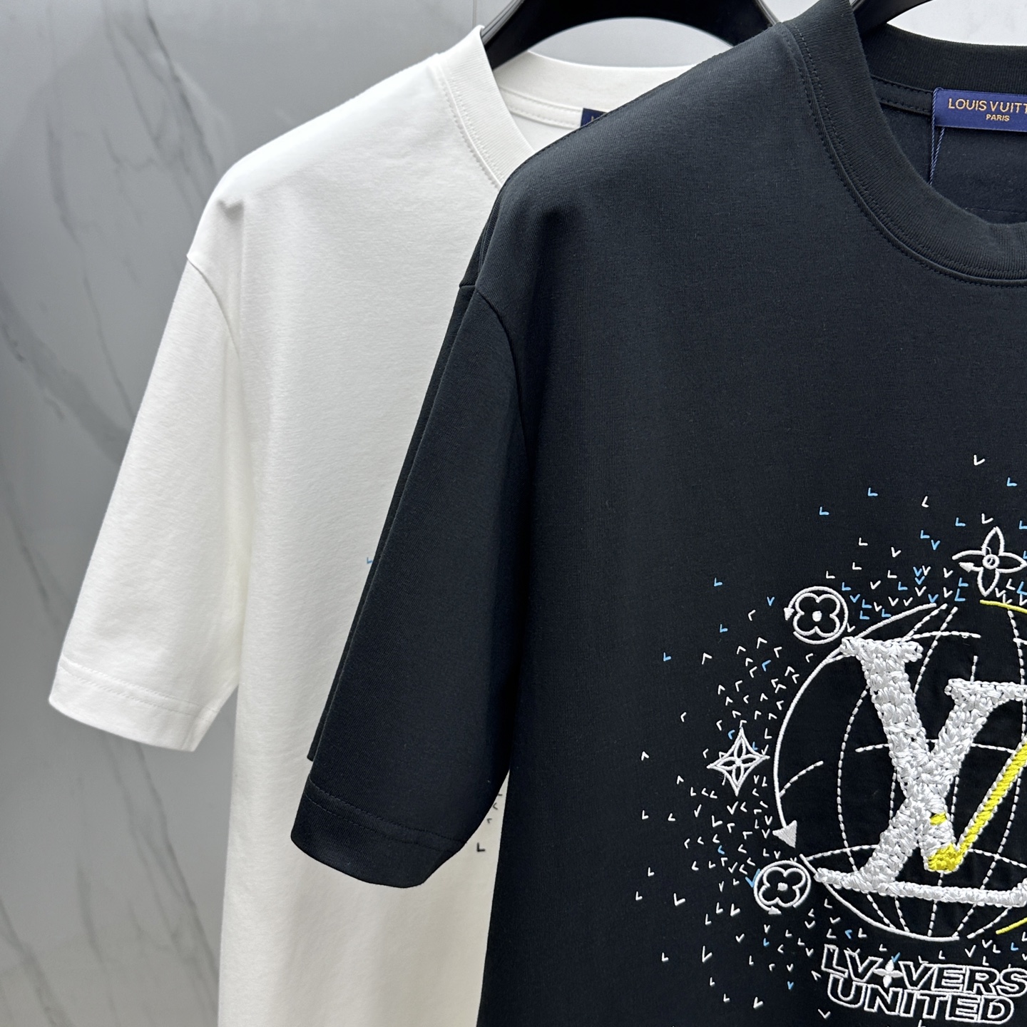  🆕Louis Vuitton·路易威登  2025FW春夏新品圆领打底外穿T恤，立体感logo微廓形半