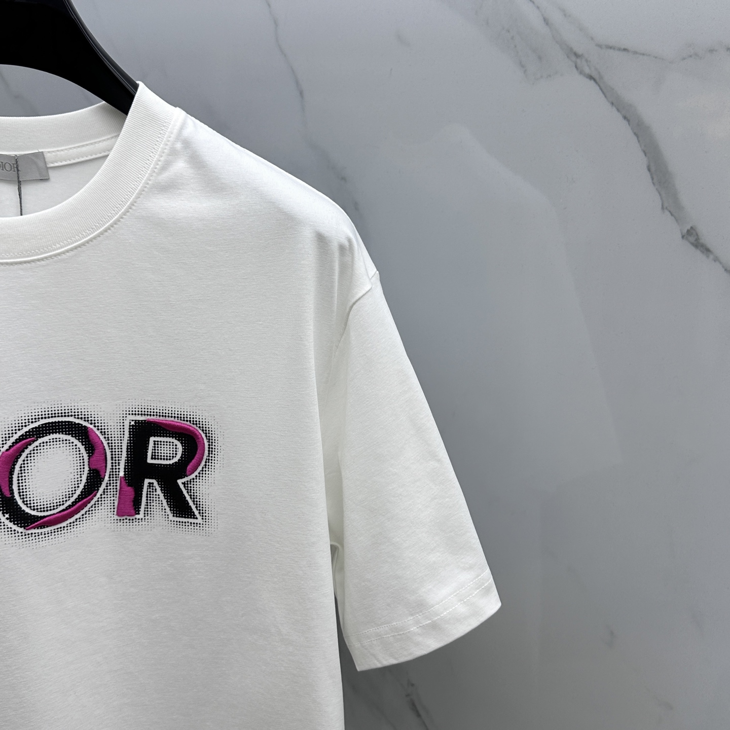  🆕Christian Dior·迪奥   2025FW春夏新品圆领打底外穿T恤，立体感logo微廓形半