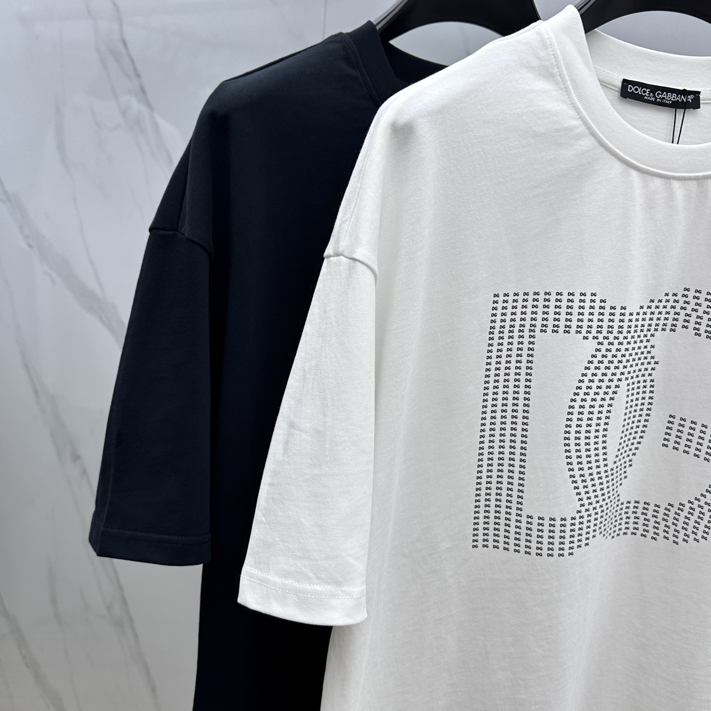 Dolce & Gabbana Logo T-Shirt - Spring/Summer Collection - Unisex 4 i1742920166766 4088 0 2