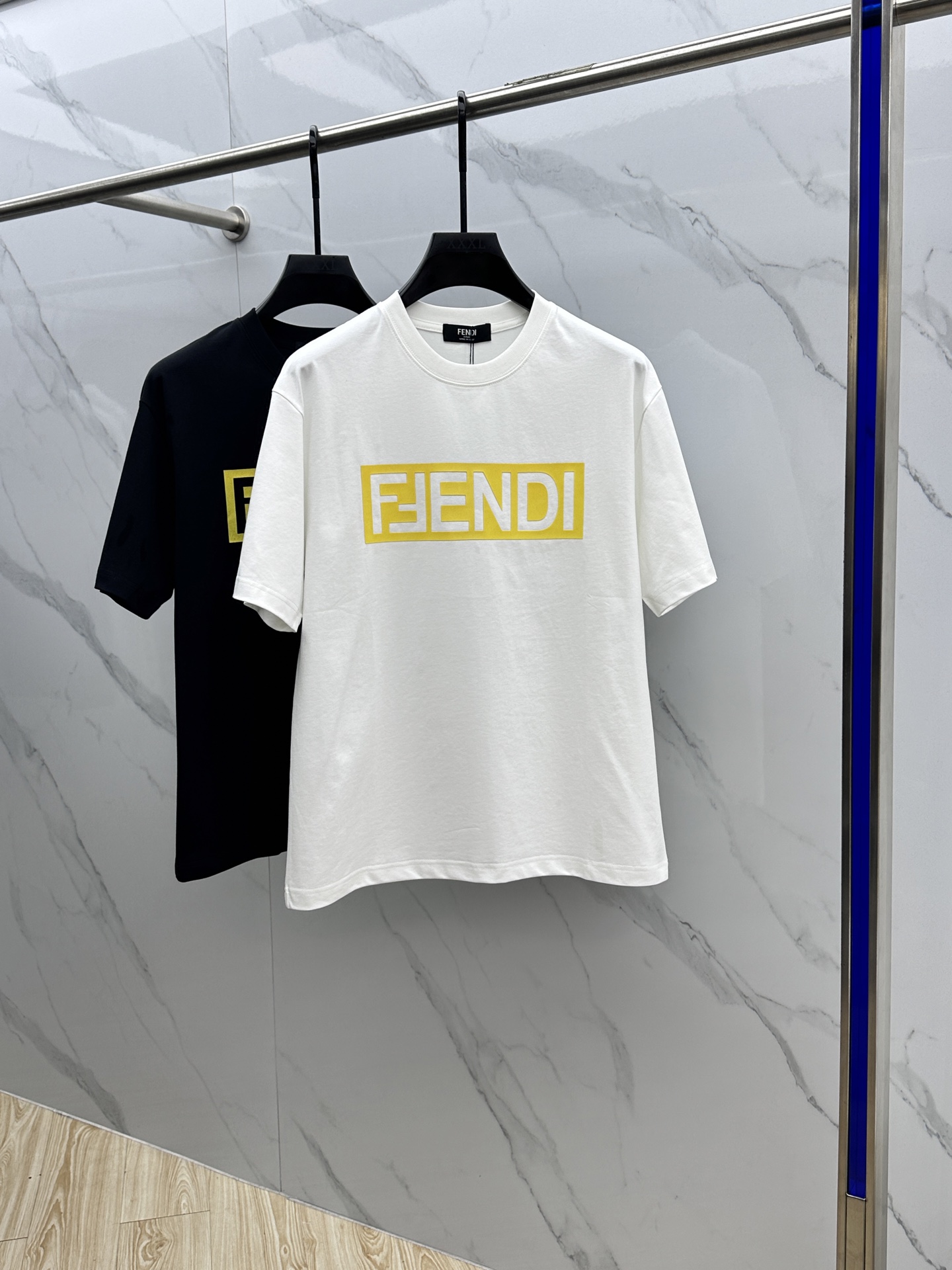 Fendi 2025FW Crew Neck Logo Cotton T-Shirt, Unisex, M-XXXL 2 i1743959753907 7152 0 0