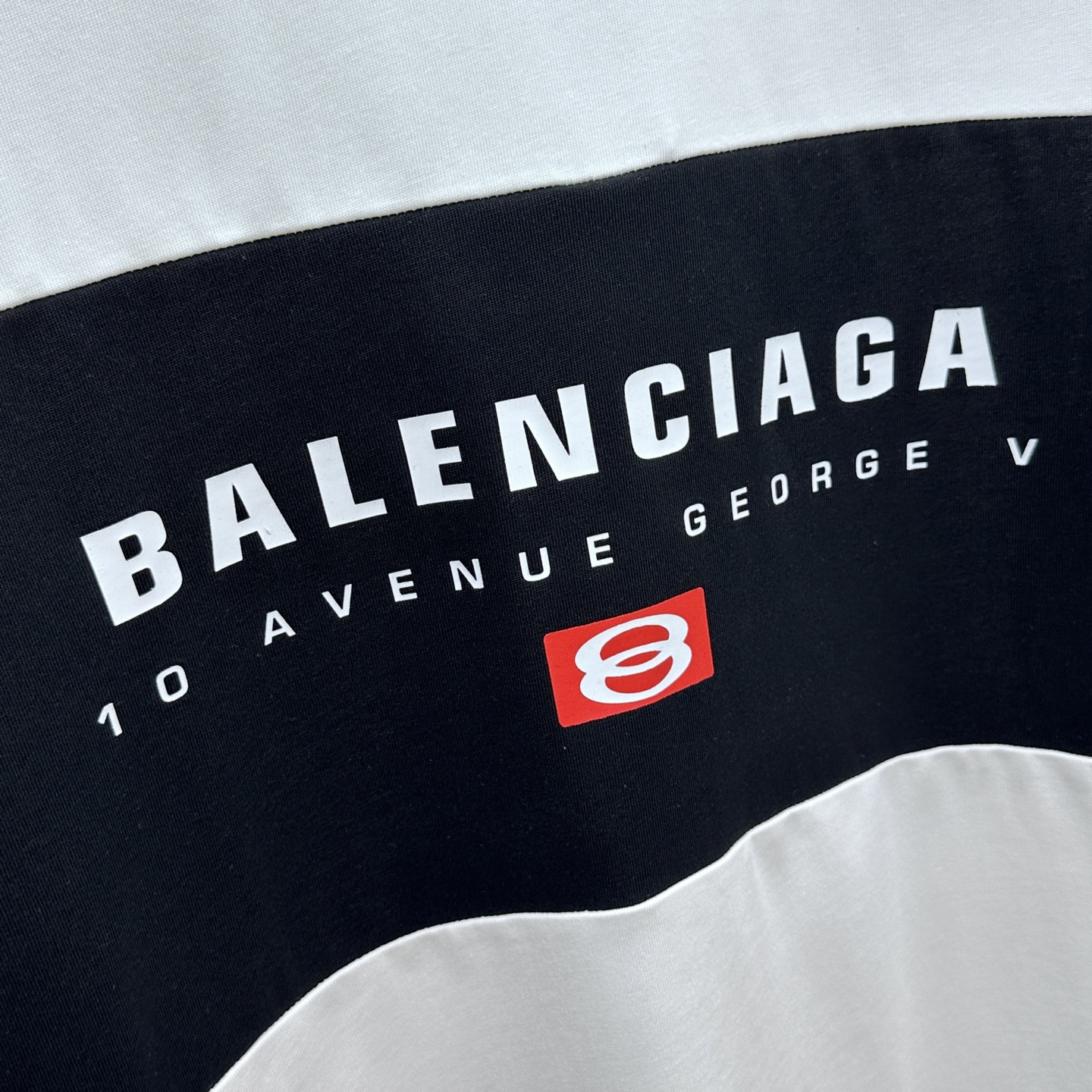  🆕Balenciag*巴黎 2025FW春夏新品圆领打底外穿T恤，立体感logo微廓形半袖纯棉打底，手