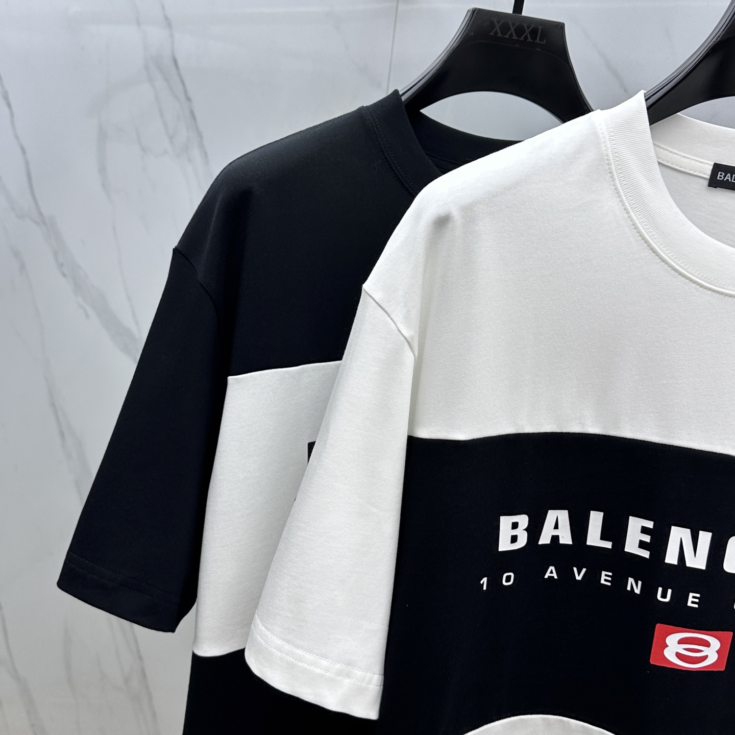  🆕Balenciag*巴黎 2025FW春夏新品圆领打底外穿T恤，立体感logo微廓形半袖纯棉打底，手