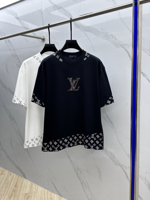 Louis Vuitton T-Shirt Col Rond Logo Imprimé Coupe Décontractée Printemps/Été 2025 1 Louis Vuitton T-Shirt Col Rond Logo Imprimé Coupe Décontractée Printemps/Été 2025