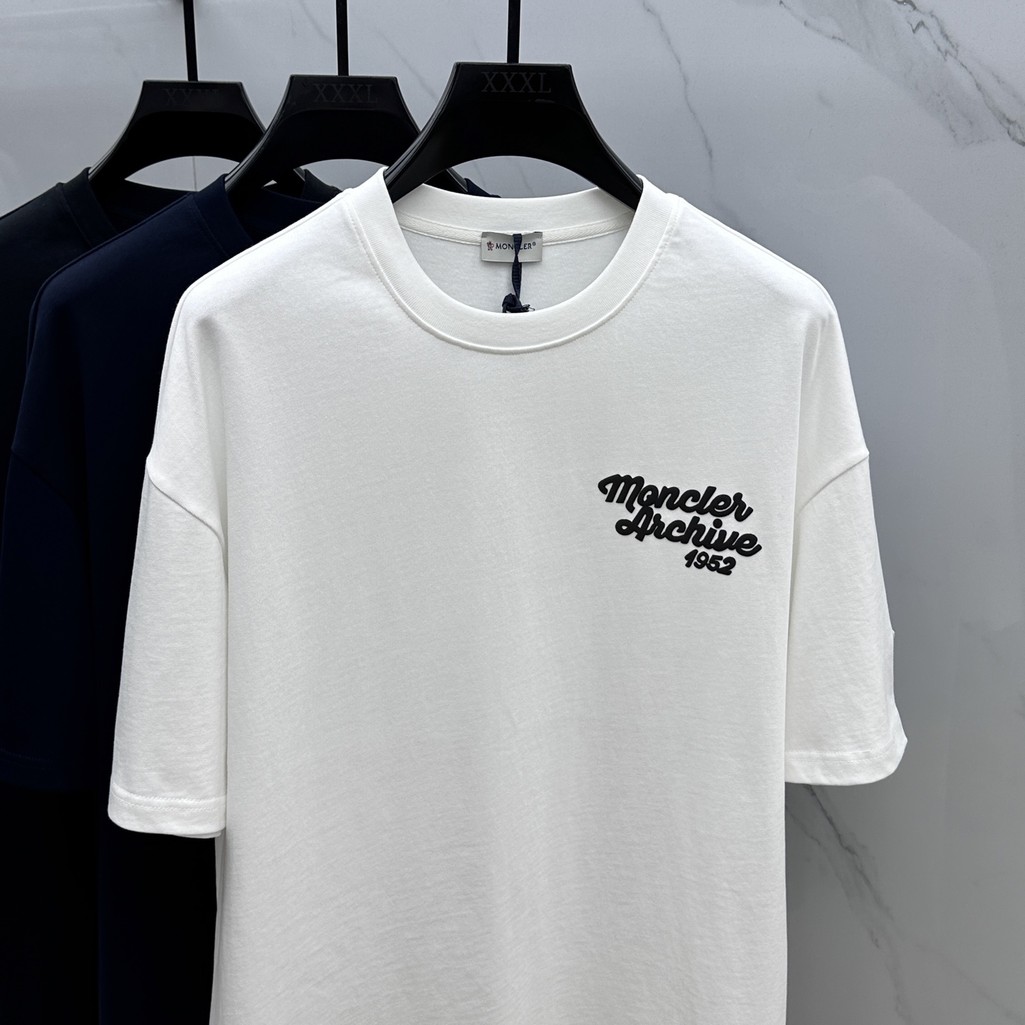 Moncler 2025FW Crew Neck Short Sleeve T-Shirt with 3D Logo 3 i1745172237776 6552 0 1