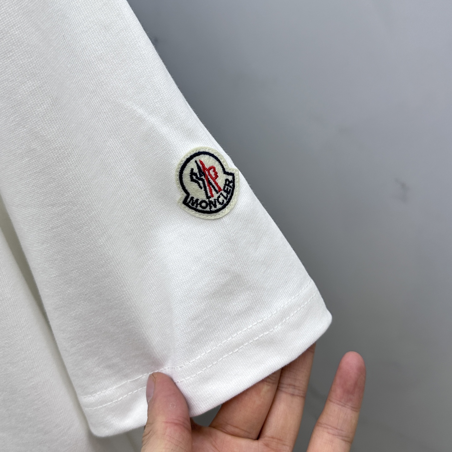 Moncler 2025FW Crew Neck Short Sleeve T-Shirt with 3D Logo 8 i1745172237794 8557 0 6