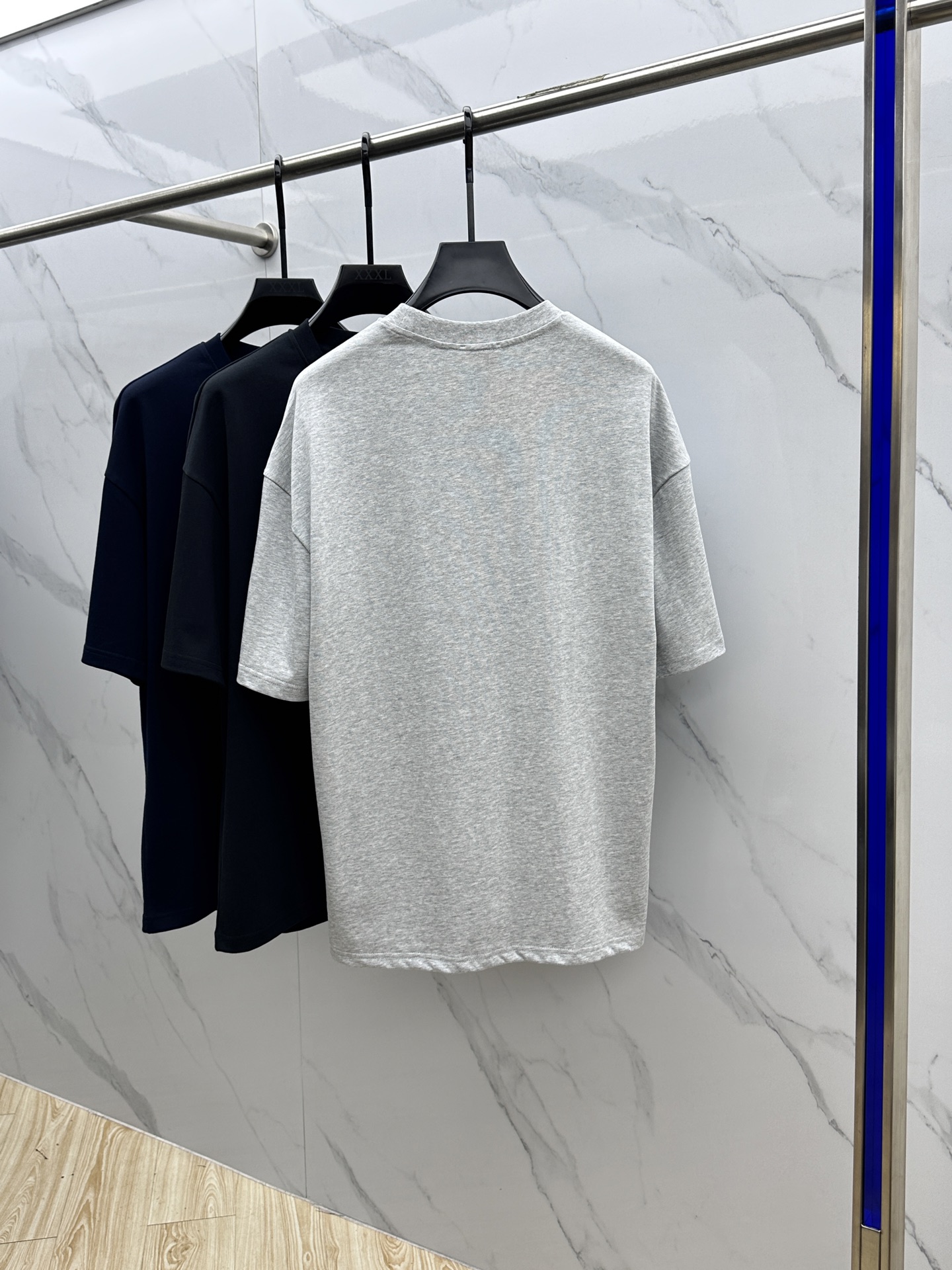 Moncler 2025FW Spring/Summer Crewneck T-Shirt with 3D Logo - Unisex 9 i1745172270513 4284 0 8