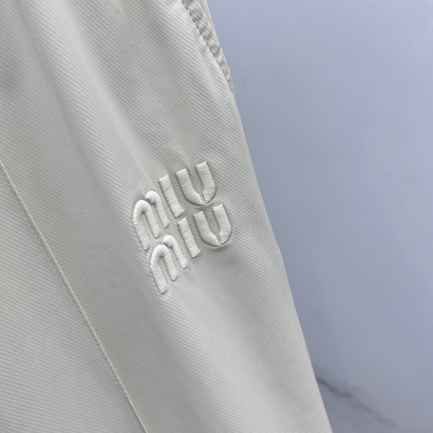 Miu Miu Casual Pants - Embroidered Logo, Premium Fabric, Stylish & Comfortable 9 i1745173090616 82 0 7