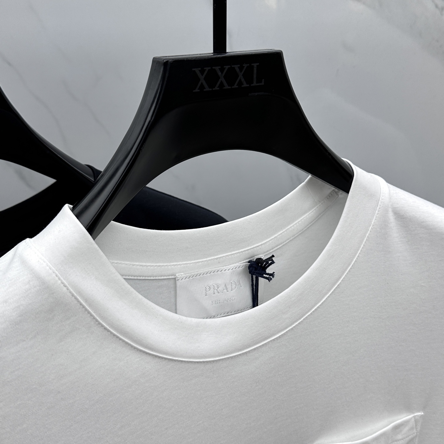 Prada 2025 Spring/Summer New Round Neck Short Sleeve T-Shirt 5 i1745341442291 7629 0 3