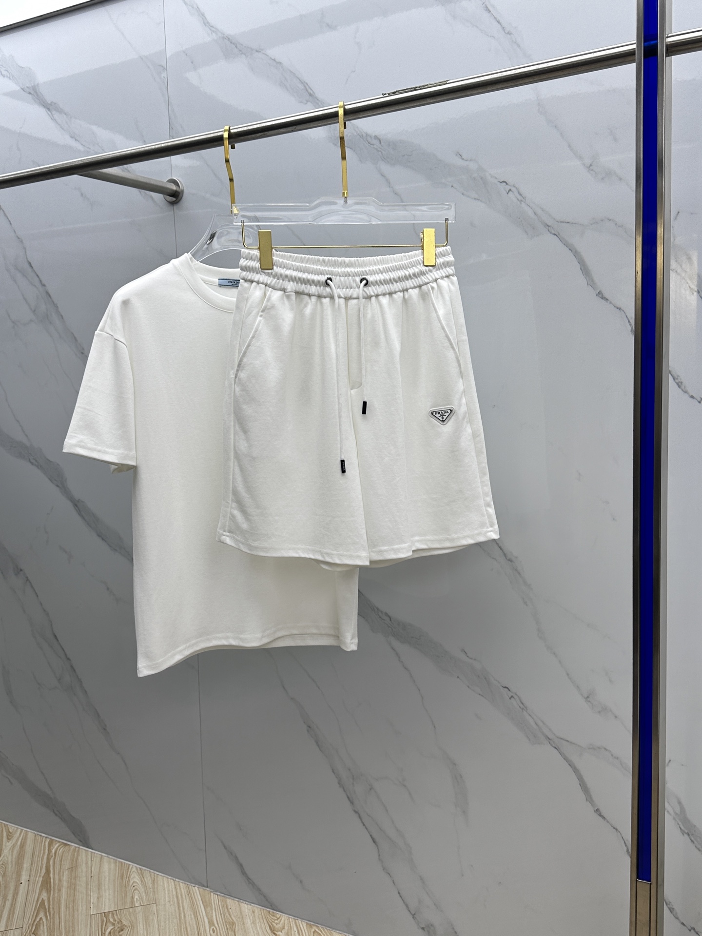 Prada 套装服装,男,女 8 Prada 套装服装,男,女 8