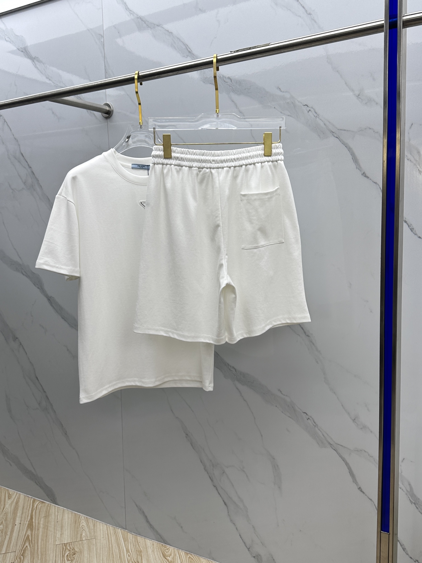 Prada 套装服装,男,女 9 Prada 套装服装,男,女 9