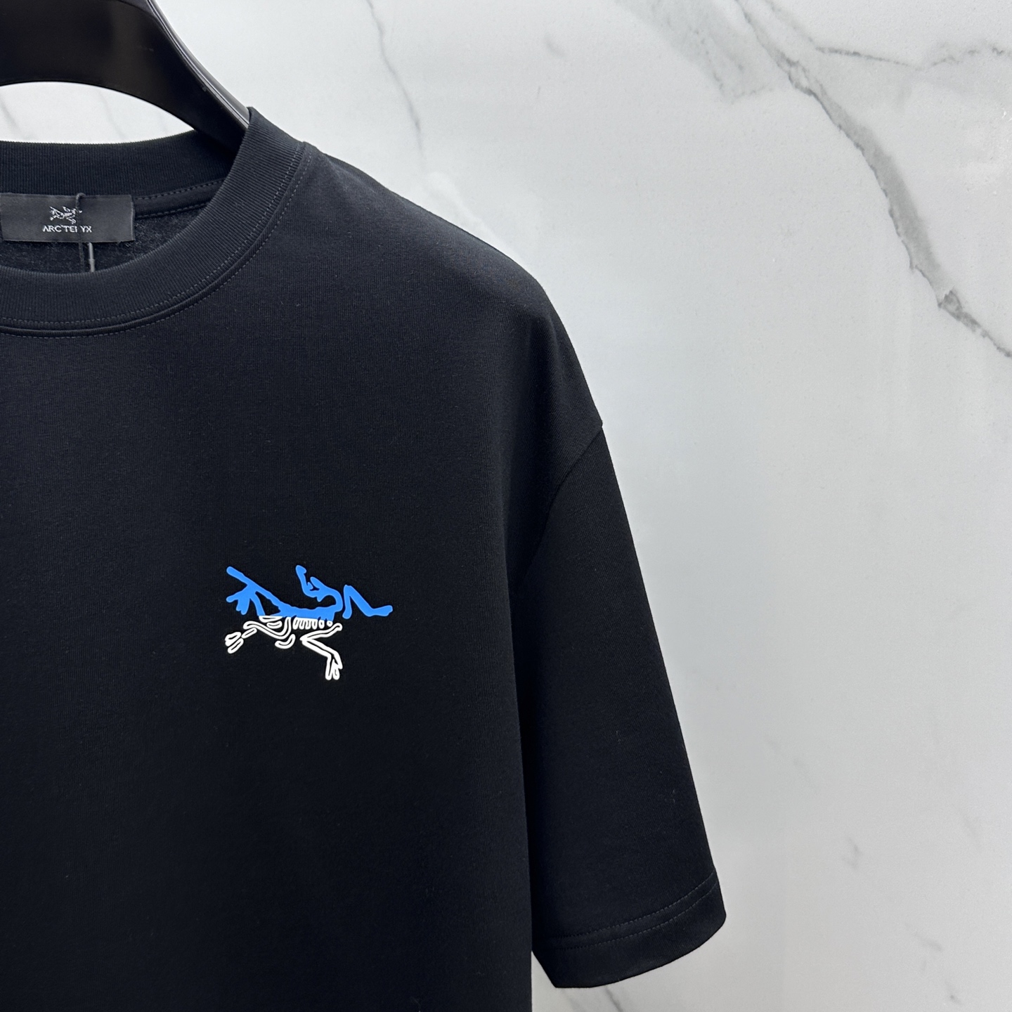 Arc'teryx 2062825FW Crew Neck T-Shirt - Lightweight, Breathable, and Durable 7 i1745777984836 7345 0 5