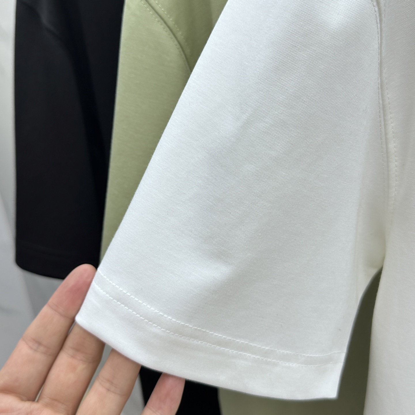  🆕ARC*始祖鸟 2025春夏新款首发专柜最新款短袖圆领T恤 高端订制 设计前卫时尚！品牌logo直喷