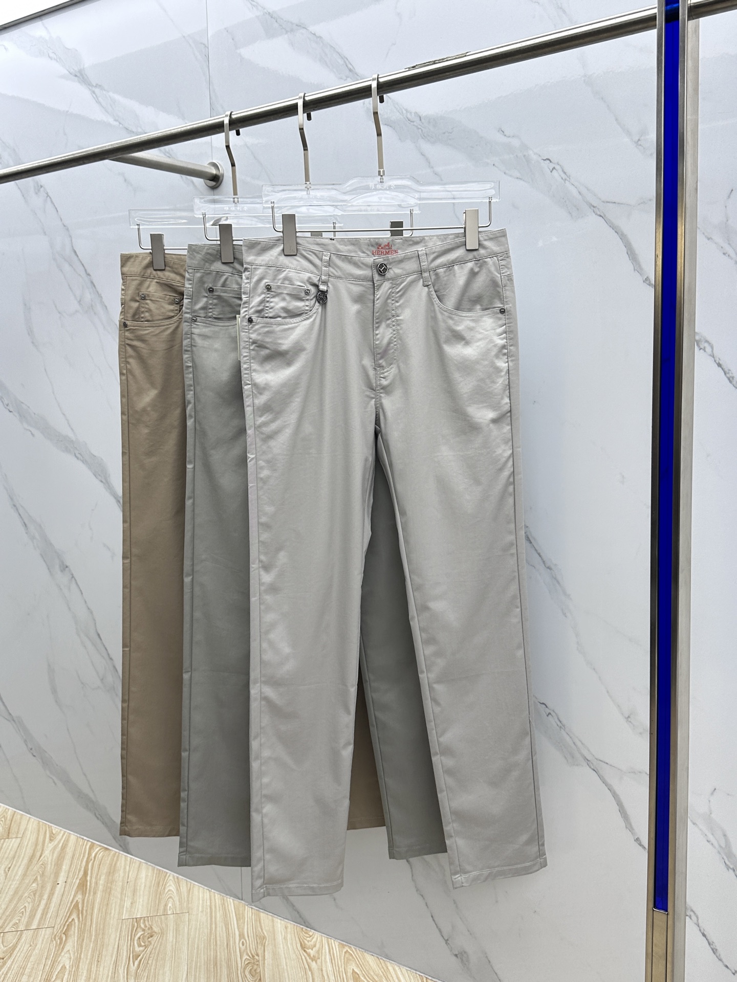 “2025 New Recreational Pants: Hermes Emass Design, Top-quality Hardware, Fashionable Importer’s Choice” - 图片 2