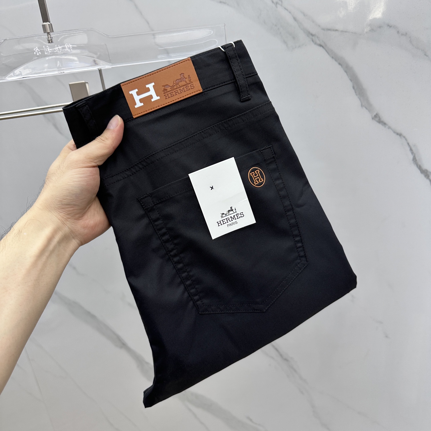 2025 New Recreational Pants: Hermes Emass Design, Top-quality Hardware, Fashionable Importer’s Choice - 图片 1