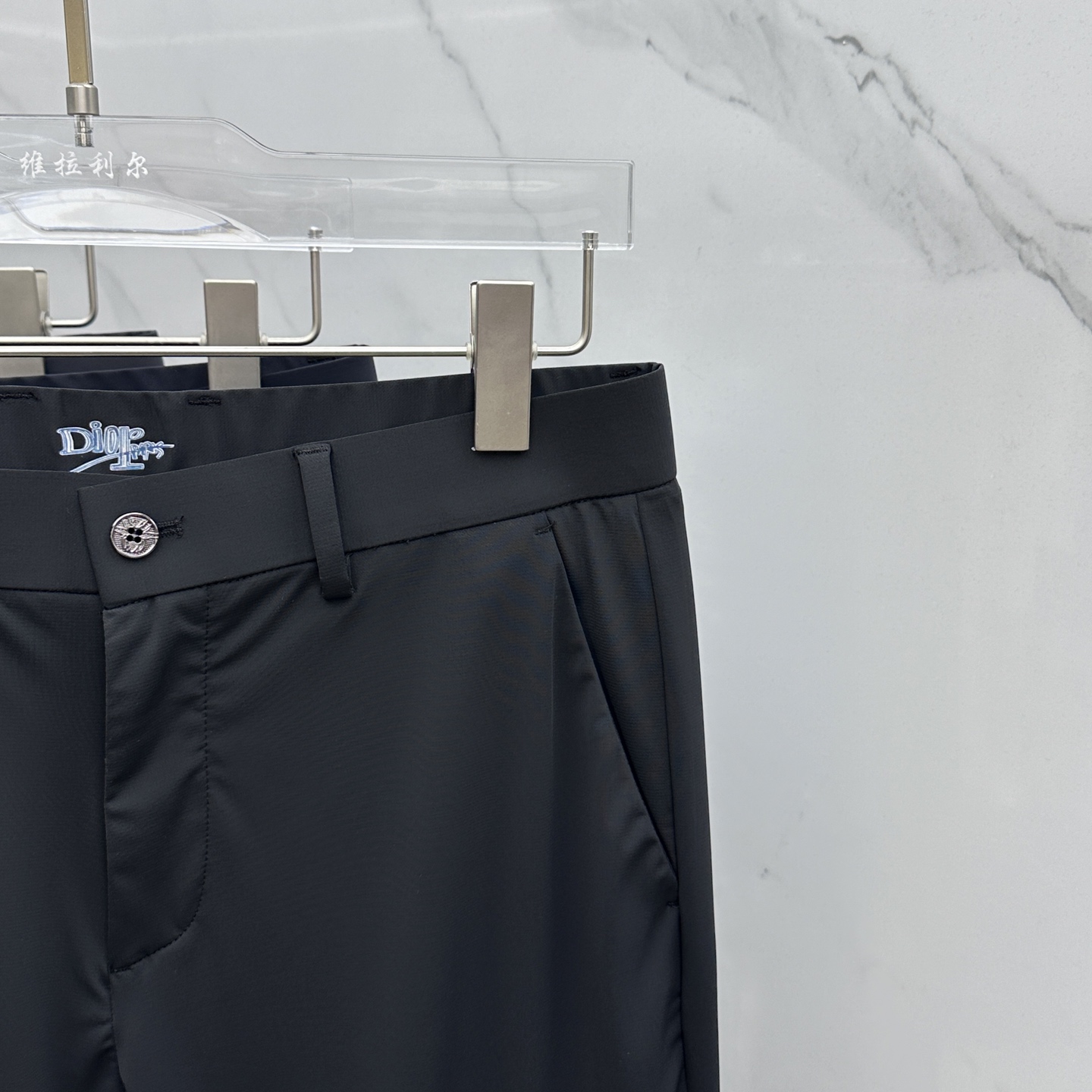  🆕Dior*迪奥 2025春夏新品休闲裤西裤，官网同步发售，裤身工艺设计，进口客供辅料、面料定制，代工