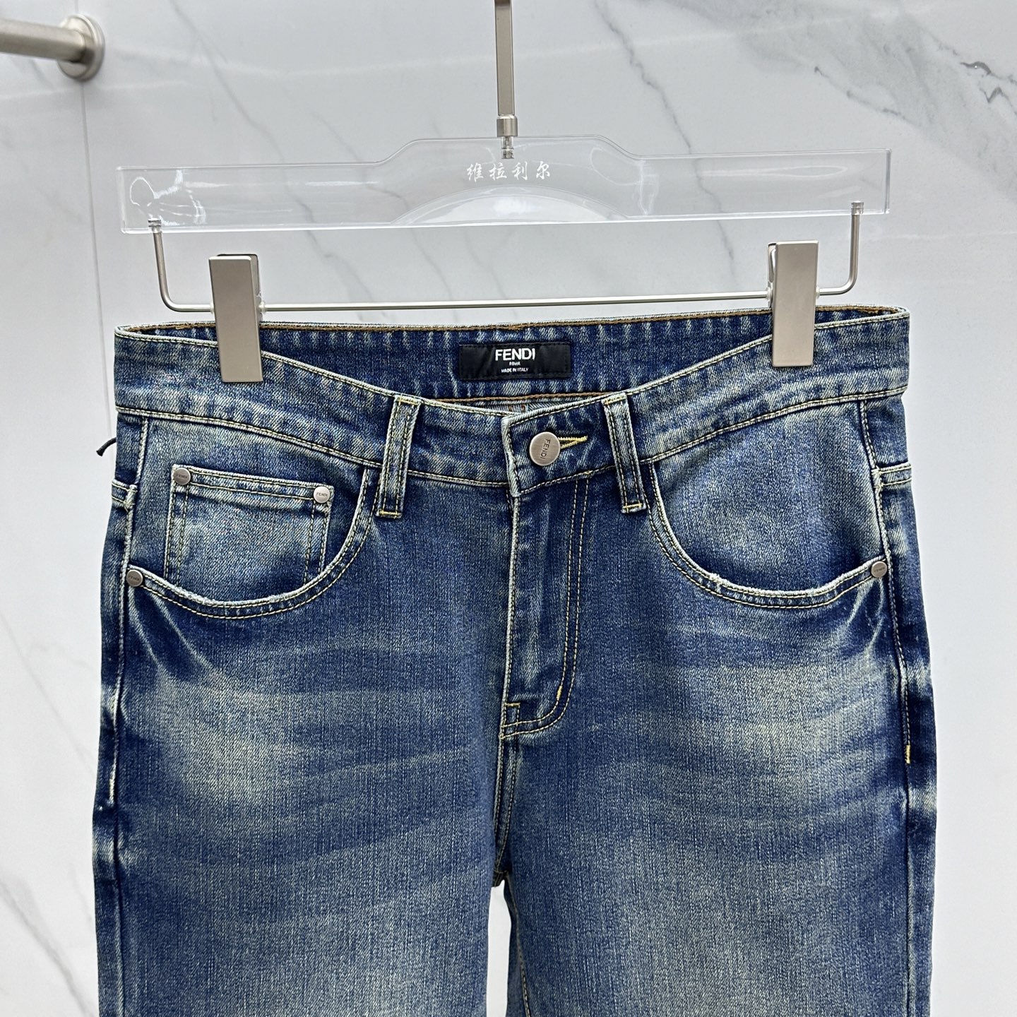 调价
 🆕Fendi*芬迪 🔥高端定制、2025早春最新款牛仔裤 柜台同步发售 原版定制复刻 客供五金辅