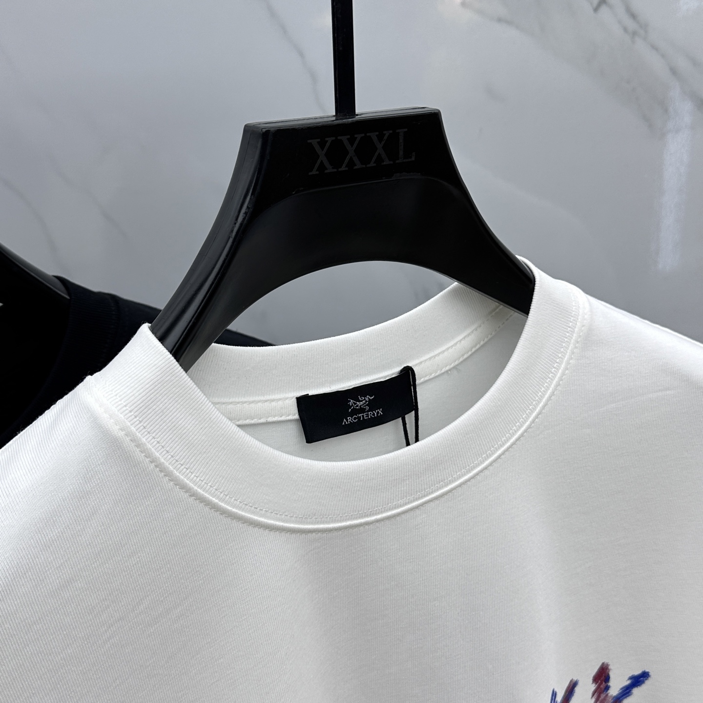 Arc'teryx Round Neck T-Shirt - Stylish, Durable, and Comfortable for Everyday Wear 5 i1746899992036 9268 0 3
