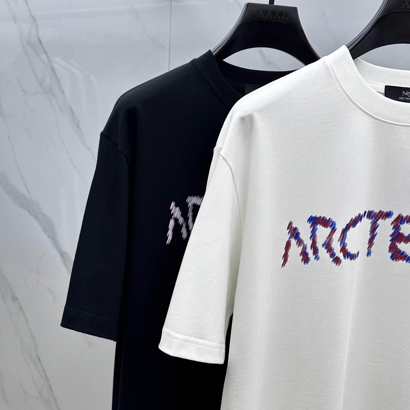 Arc'teryx Round Neck T-Shirt - Stylish, Durable, and Comfortable for Everyday Wear 4 i1746899993428 1959 0 2