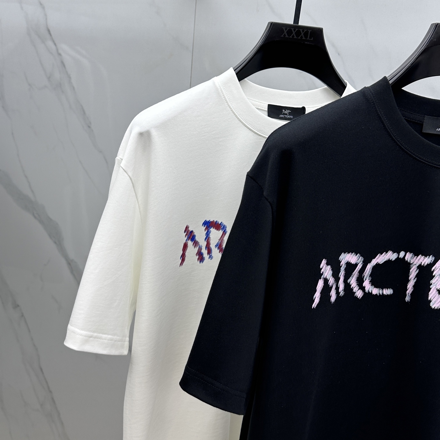 Arc'teryx Round Neck T-Shirt with 3D Logo - Lightweight & Breathable 4 i1746900055420 7713 0 2