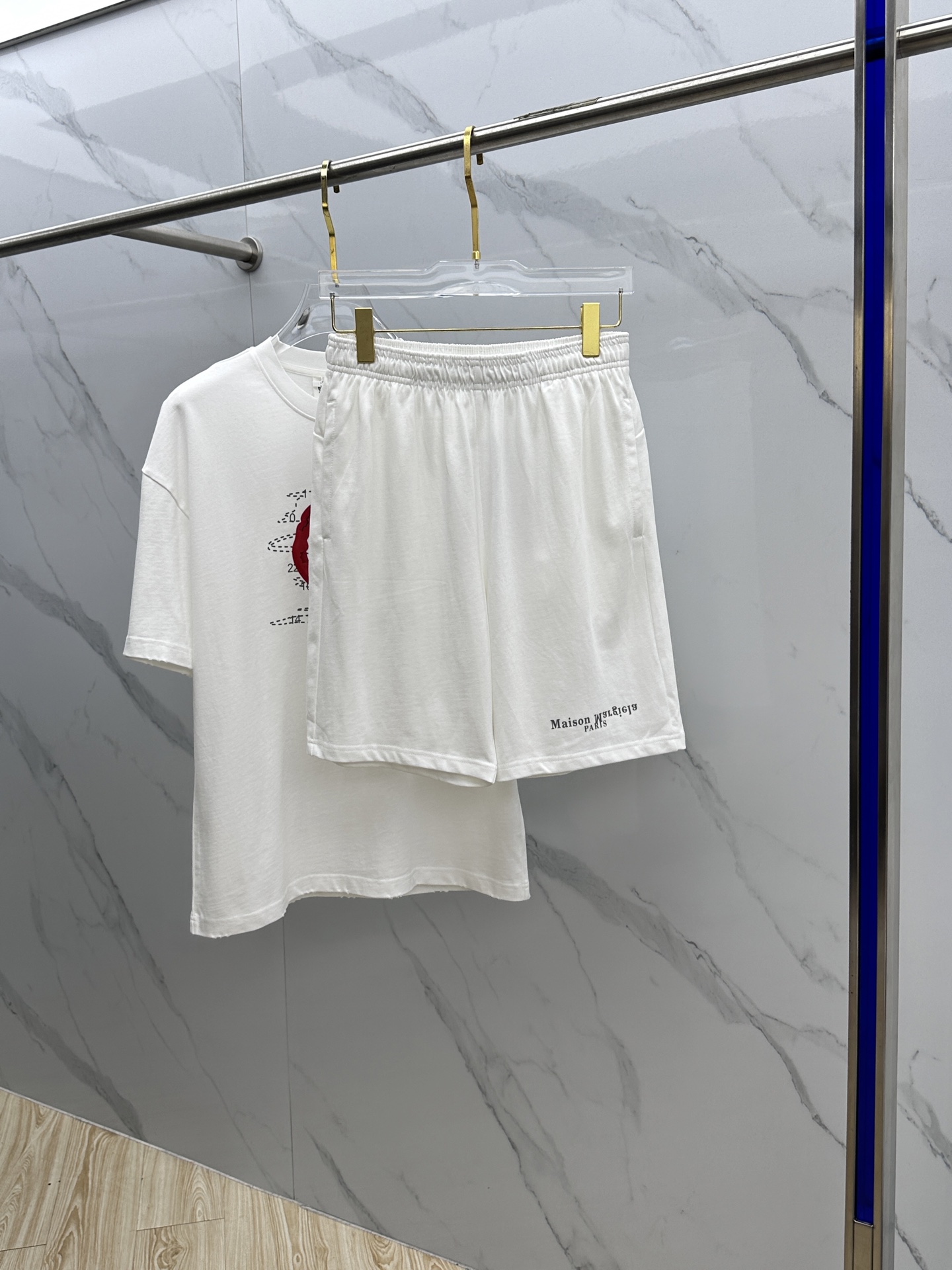 MM6 套装服装,男,女 8 MM6 套装服装,男,女 8