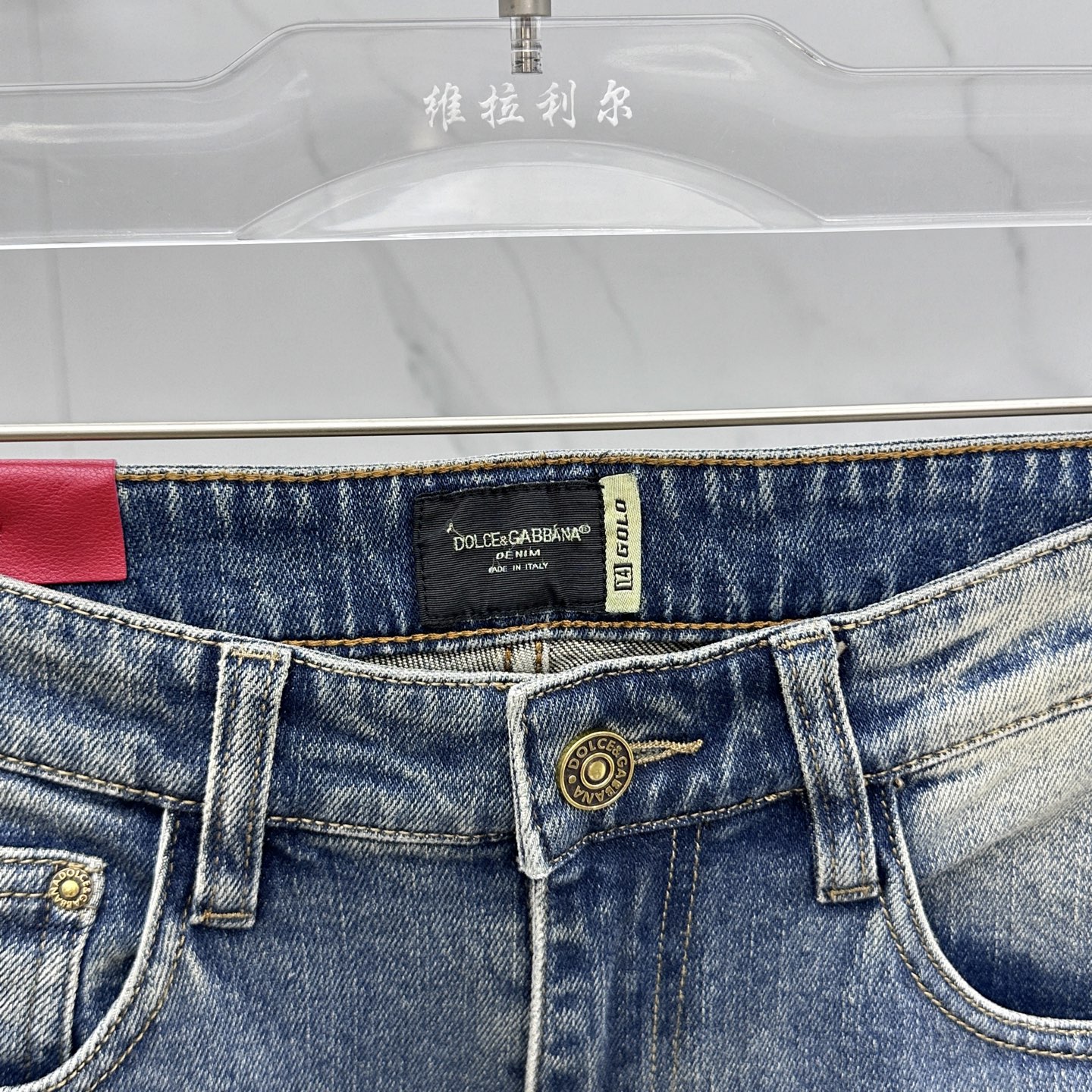 调价
 🆕DG*杜嘉班纳  🔥高端定制、2025早春最新款牛仔裤 柜台同步发售 进口固色面料 原版定制复