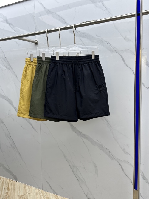 Burberry Men's 2025 Spring/Summer Quick-Dry Shorts - Casual & Stylish 1 Burberry Men's 2025 Spring/Summer Quick-Dry Shorts - Casual & Stylish