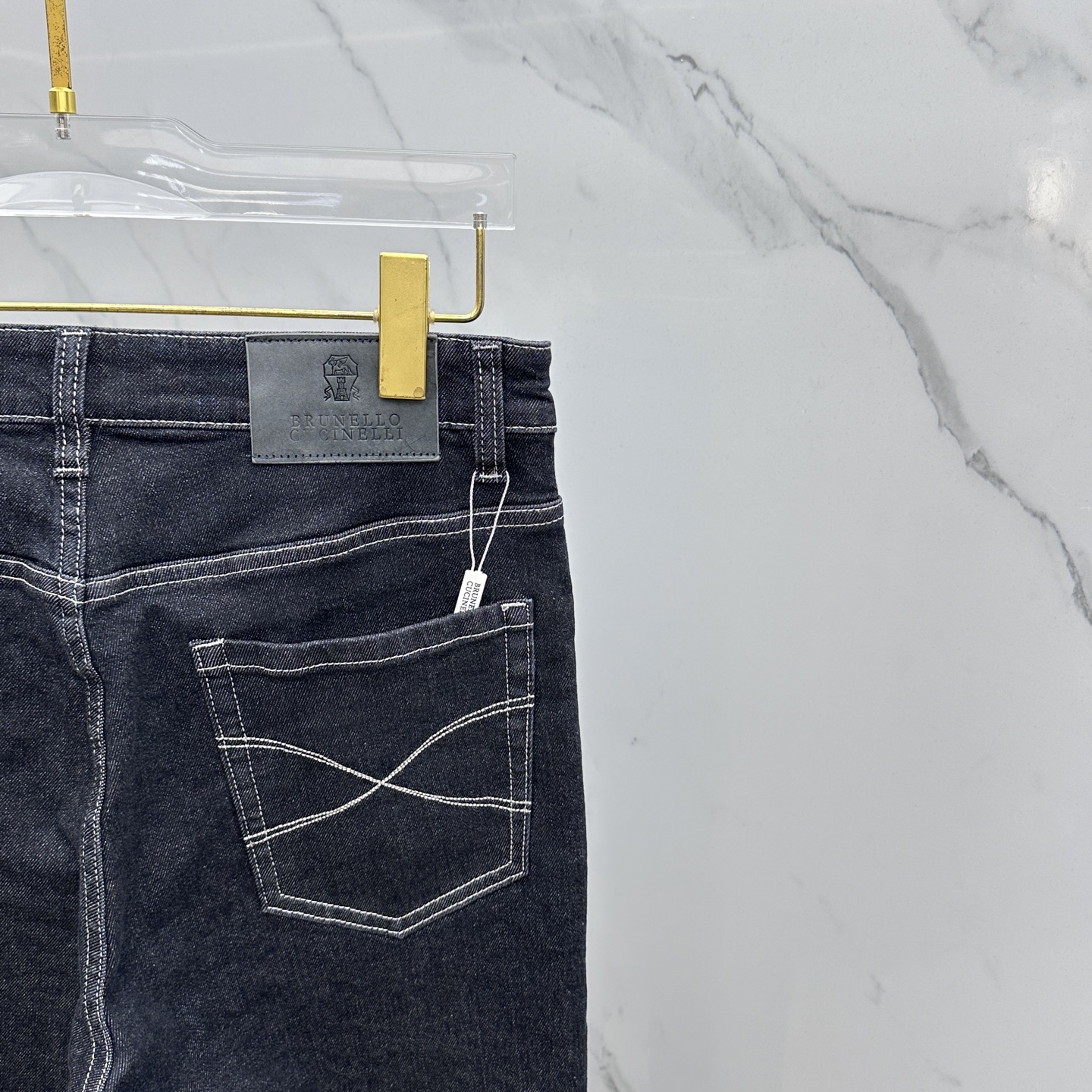 2025 Spring High-End Custom Jeans with Original Regraving and Solid Fabric - 图片 9