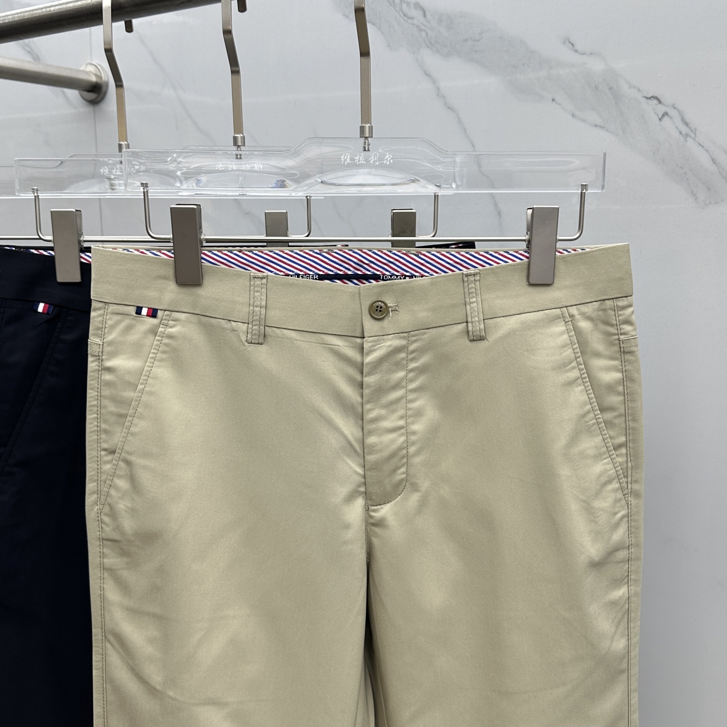 New 2025 Tommy Recreational Pants: Fashionable Design with Original Hardware Parts - 图片 3