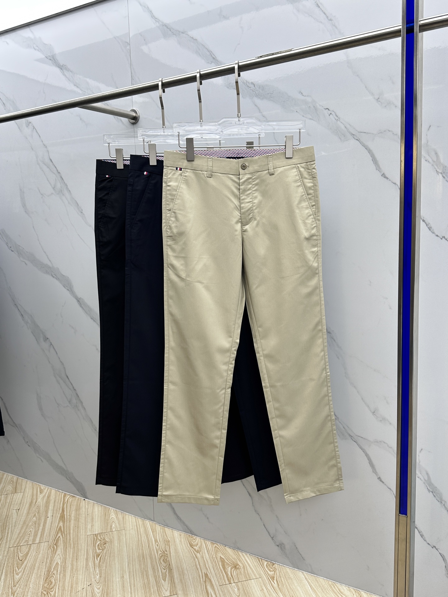New 2025 Tommy Recreational Pants: Fashionable Design with Original Hardware Parts - 图片 2