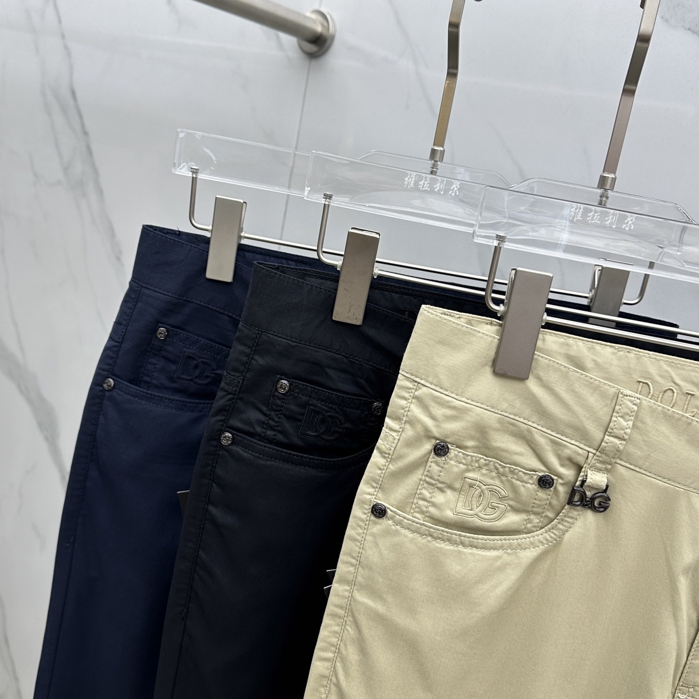  🆕DG*杜嘉班纳 2025春夏新品休闲裤西裤，官网同步发售，裤身工艺设计，进口客供辅料、面料定制，代工