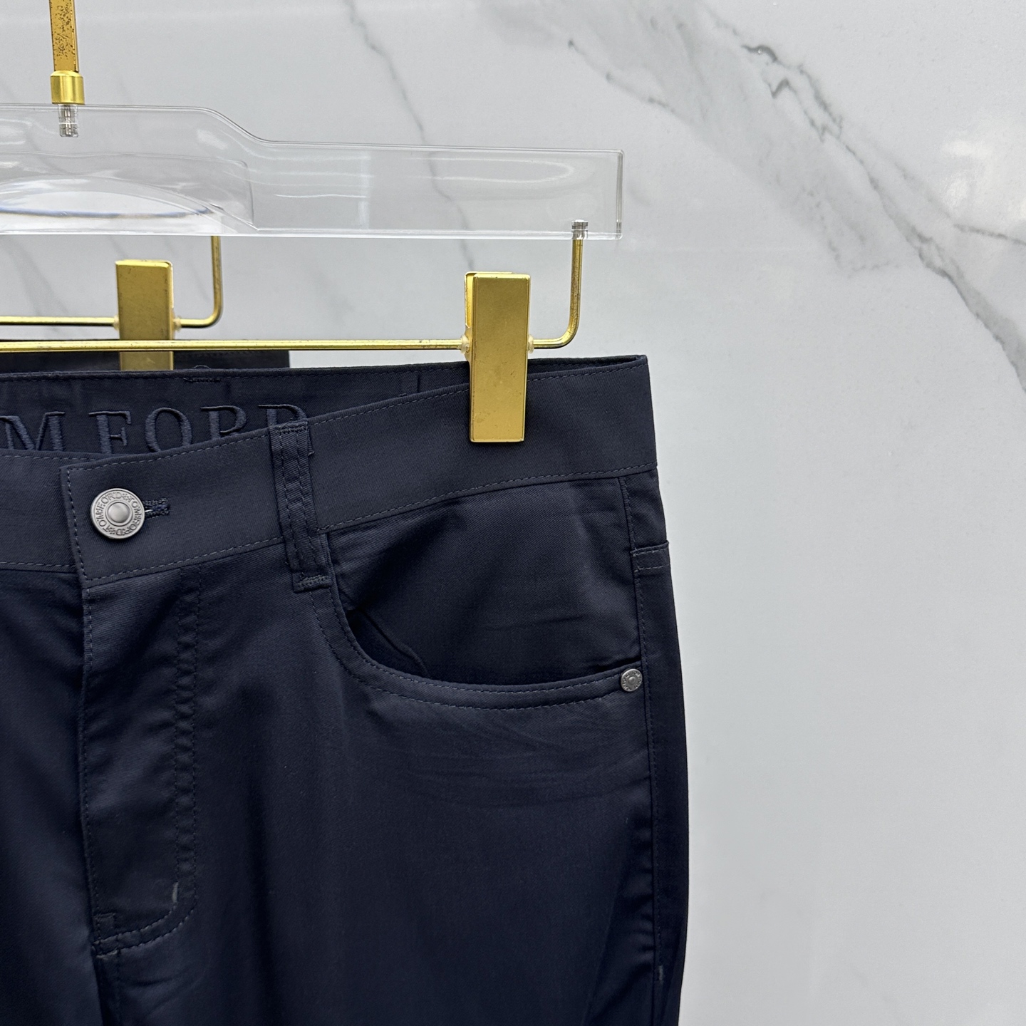 New Tom Ford 2025 Recreational Pantypers: High-Quality Design with Unique Features - 图片 7
