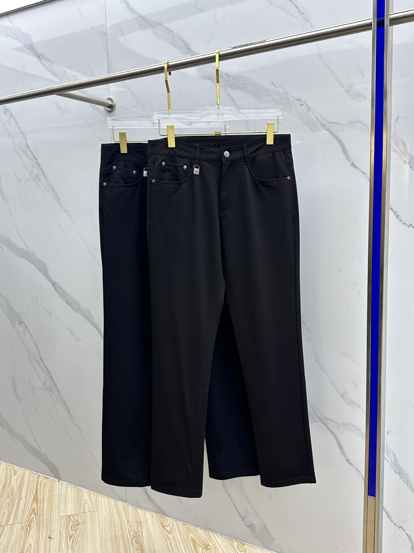 TRAMAROSSA  休闲裤服装 2