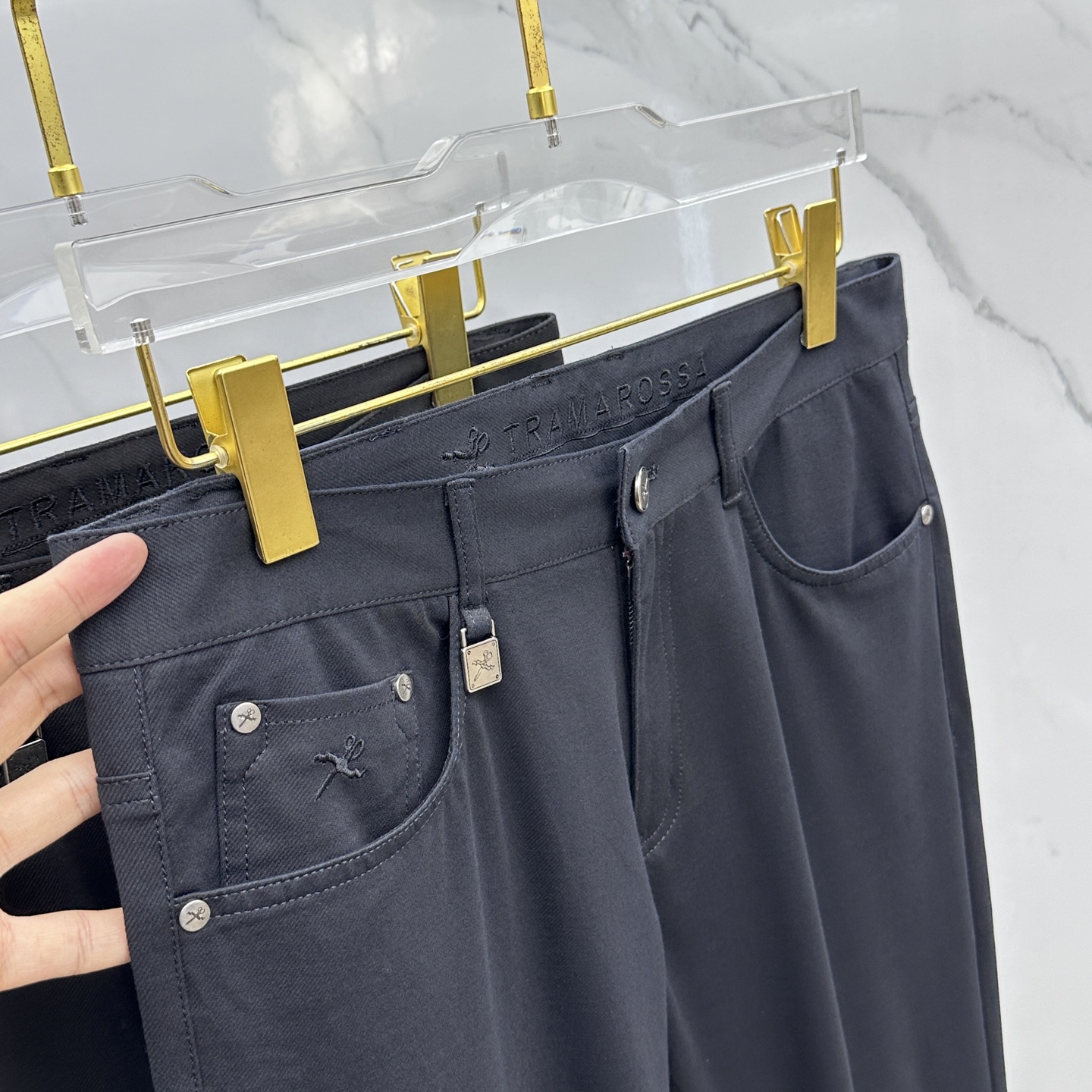 TRAMAROSSA  休闲裤服装 5