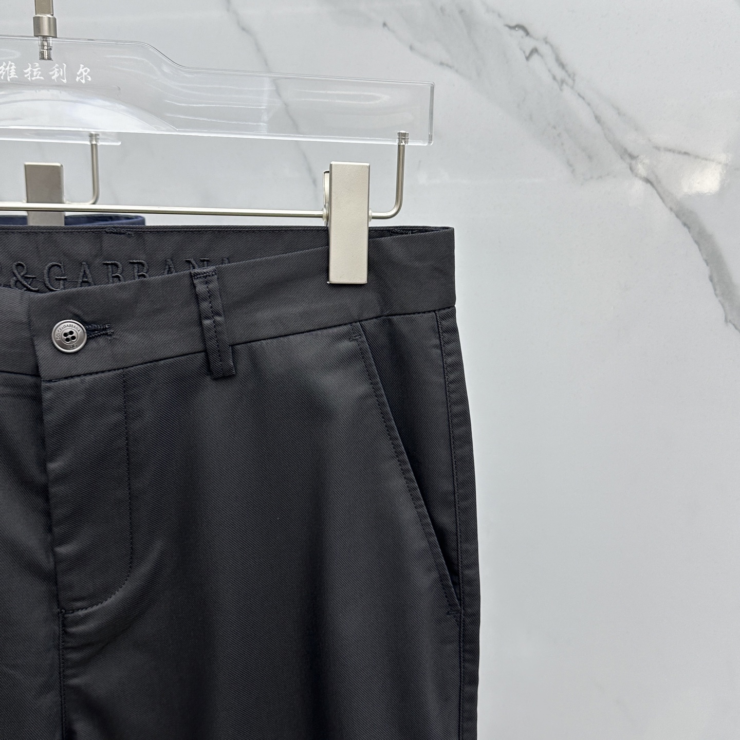 DG  休闲裤服装 7