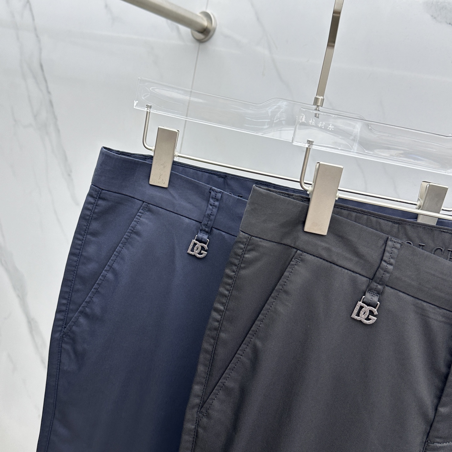 DG  休闲裤服装 4