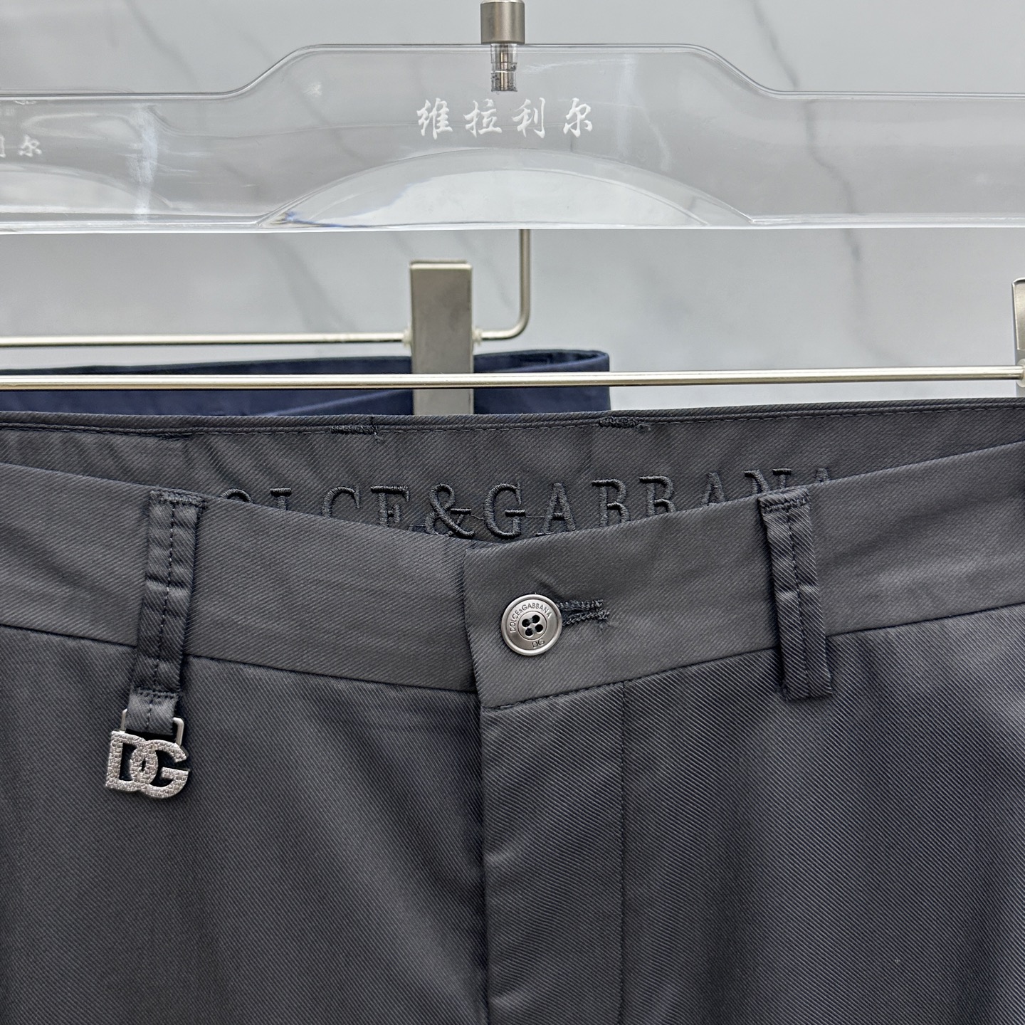 DG  休闲裤服装 6