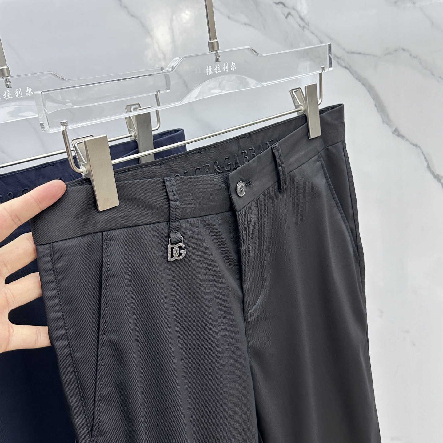 DG  休闲裤服装 5