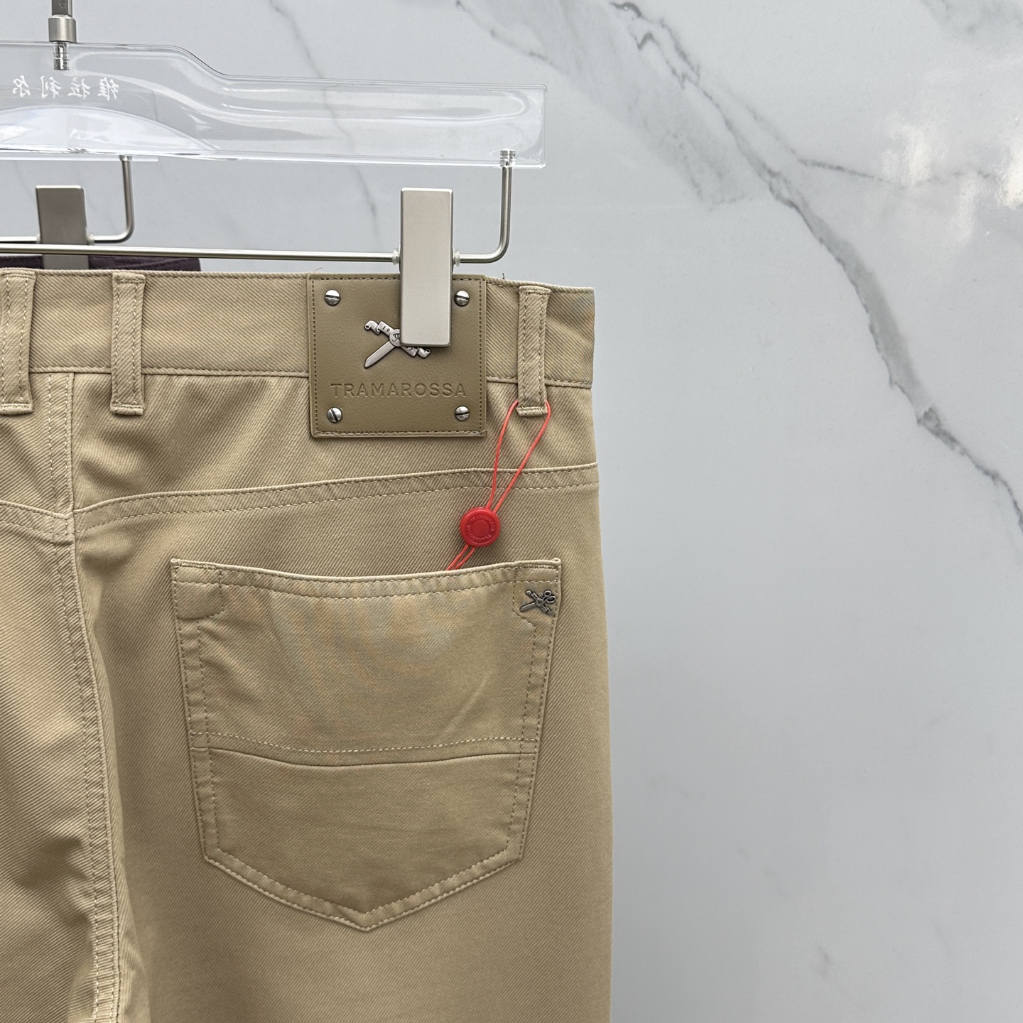 Tramaroossa Spring 2025: Italian Brand Recreational Pants Co-Selling Network, Design, Importer’s Feeder. - 图片 9