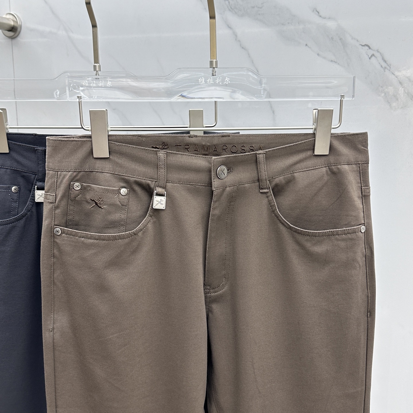 “Tramaroossa Italian Brand Spring 2025 Recreational Pants Collection and Co-Selling Network” - 图片 3