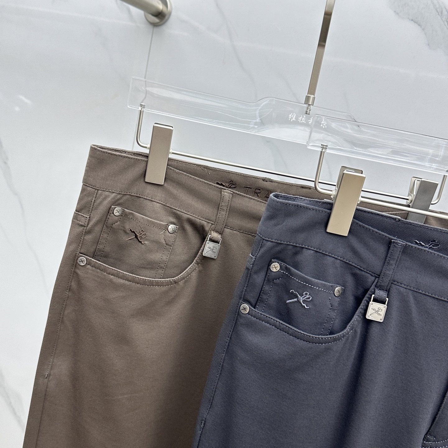 Italian Brand Tramaroossa Spring 2025 Recreational Pants: Co-Selling Network, Design, Hardware, Perfect Details - 图片 4