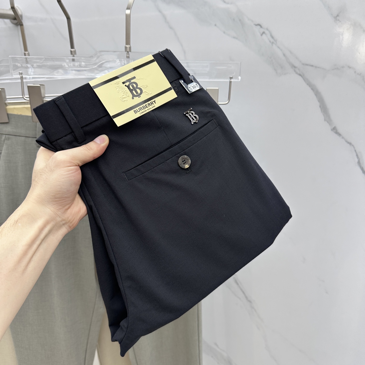  🆕Burberry*巴宝莉 🔥 2035春夏新品休闲裤西裤，官网同步发售，裤身工艺设计，进口客供辅料、