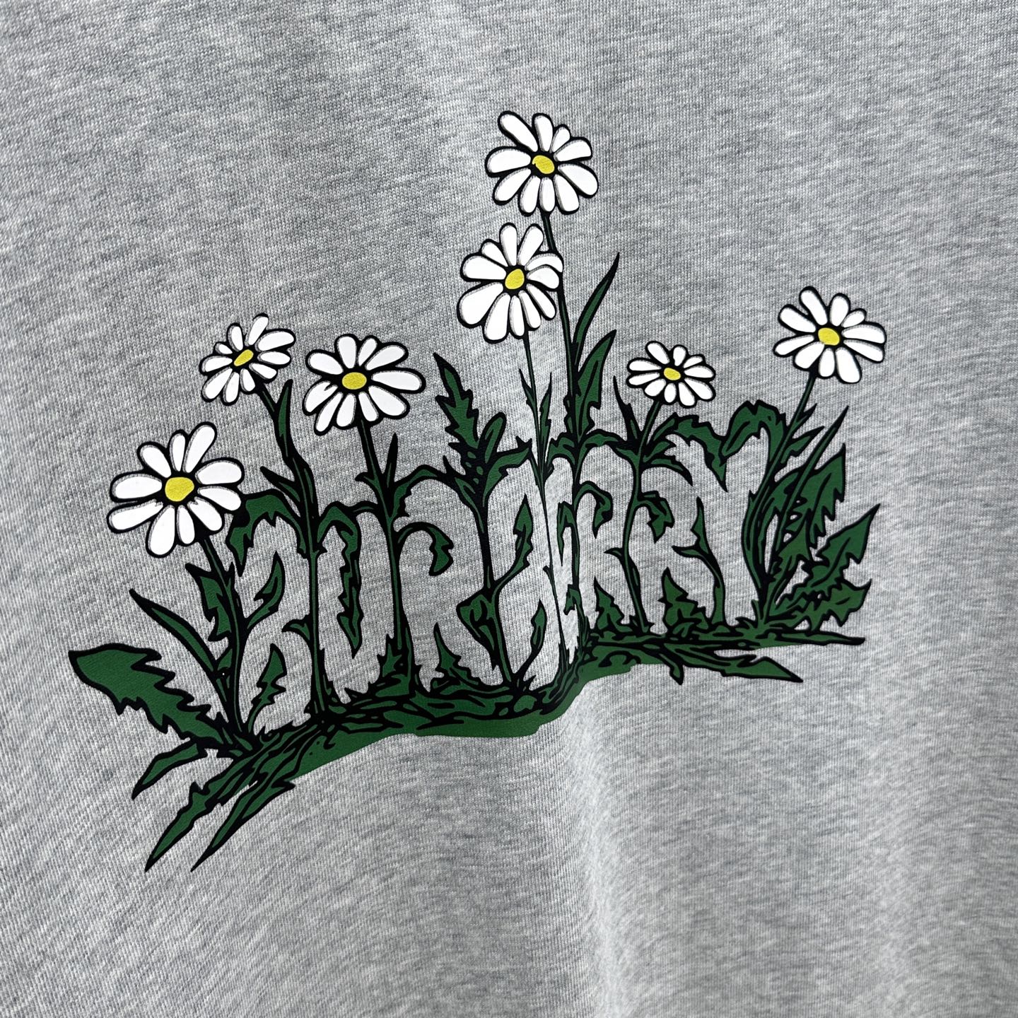  🆕Burberry*巴宝莉 2025春夏最新款套装，男女款👫 贸易公司渠道稀出，同步官网发售！基本每一